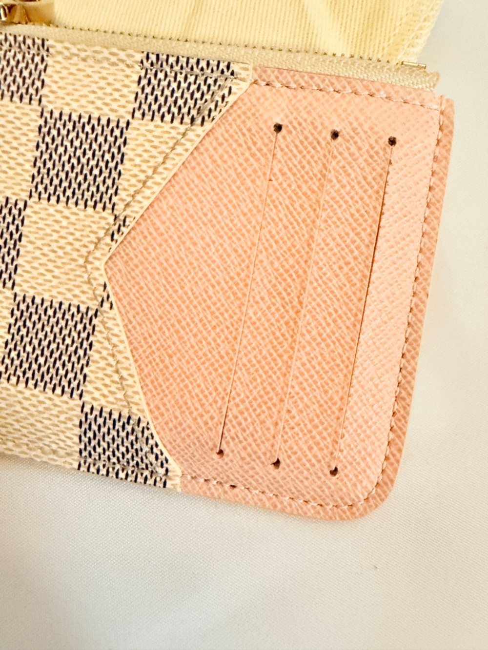 Louis Vuitton Damier Azur Cream and Gray Key Pouch with Gold Charm - Picture 7 of 8